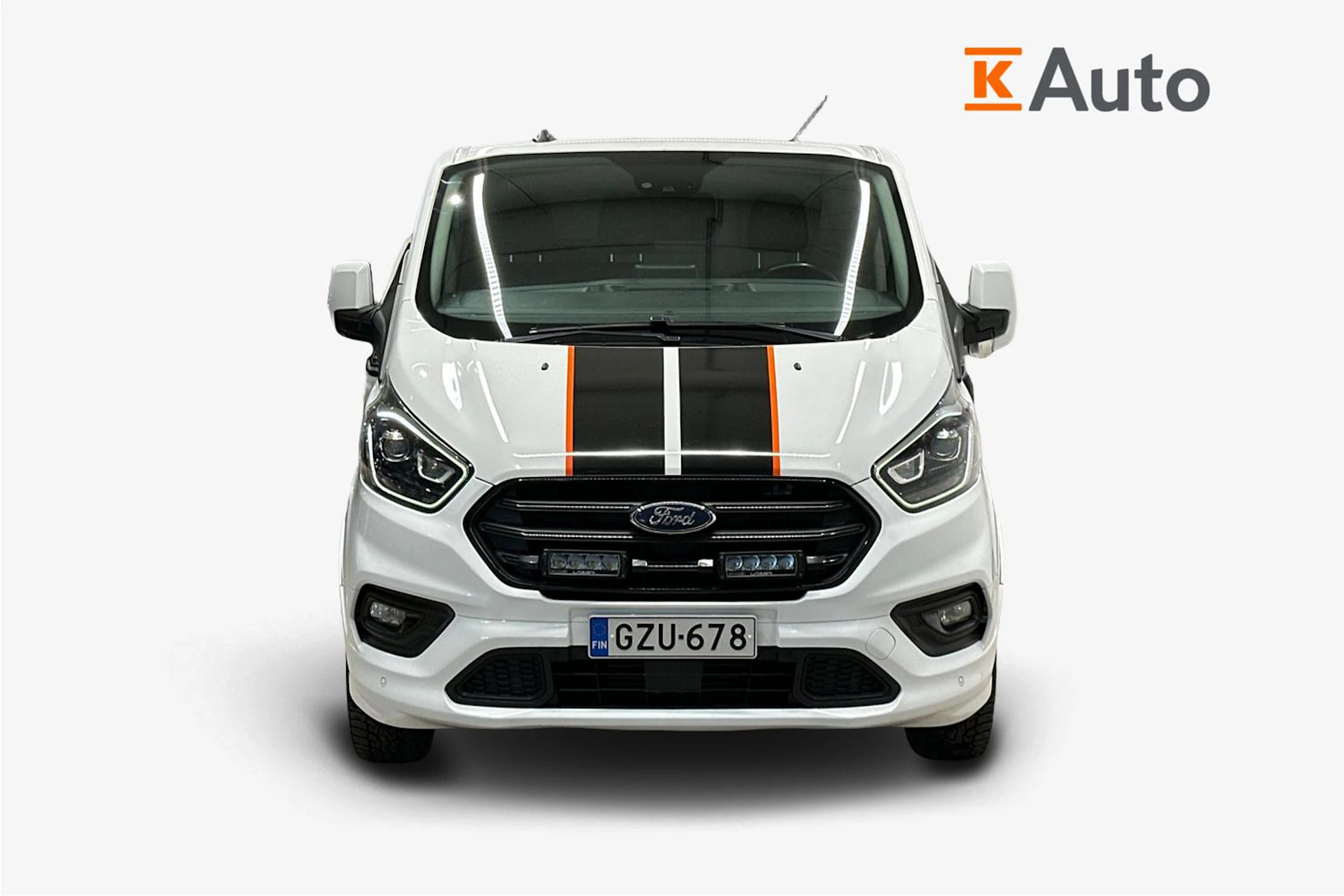 valkoinen Ford Transit Custom 2021 kuva 4.