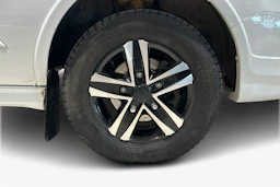 valkoinen Ford Transit Custom 2021 kuva 9.