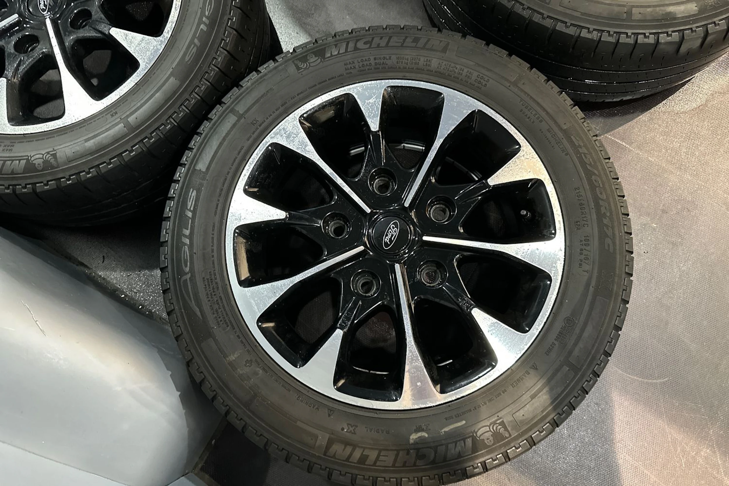 valkoinen Ford Transit Custom 2021 kuva 25.