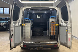 harmaa Ford Transit Custom 2021 kuva 18.