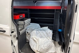 valkoinen Ford Transit Custom 2021 kuva 10.