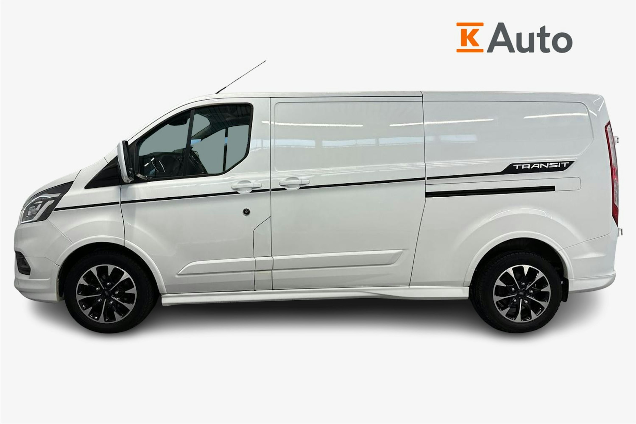 valkoinen Ford Transit Custom 2021 kuva 6.
