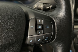 valkoinen Ford Transit Custom 2021 kuva 19.