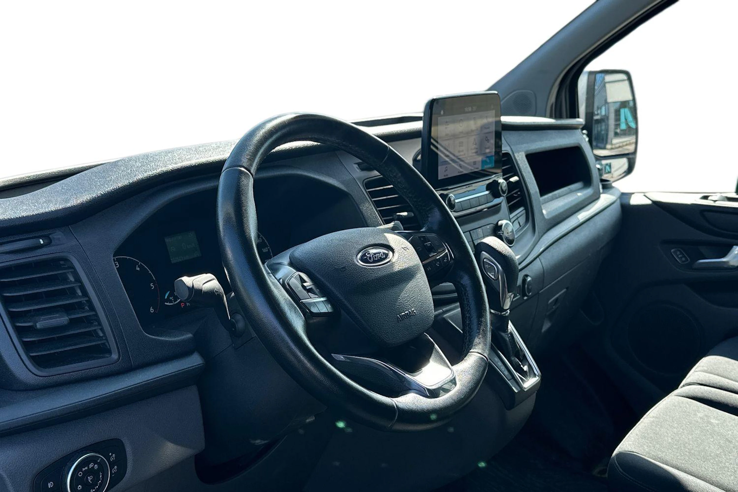 harmaa Ford Transit Custom 2021 kuva 3.