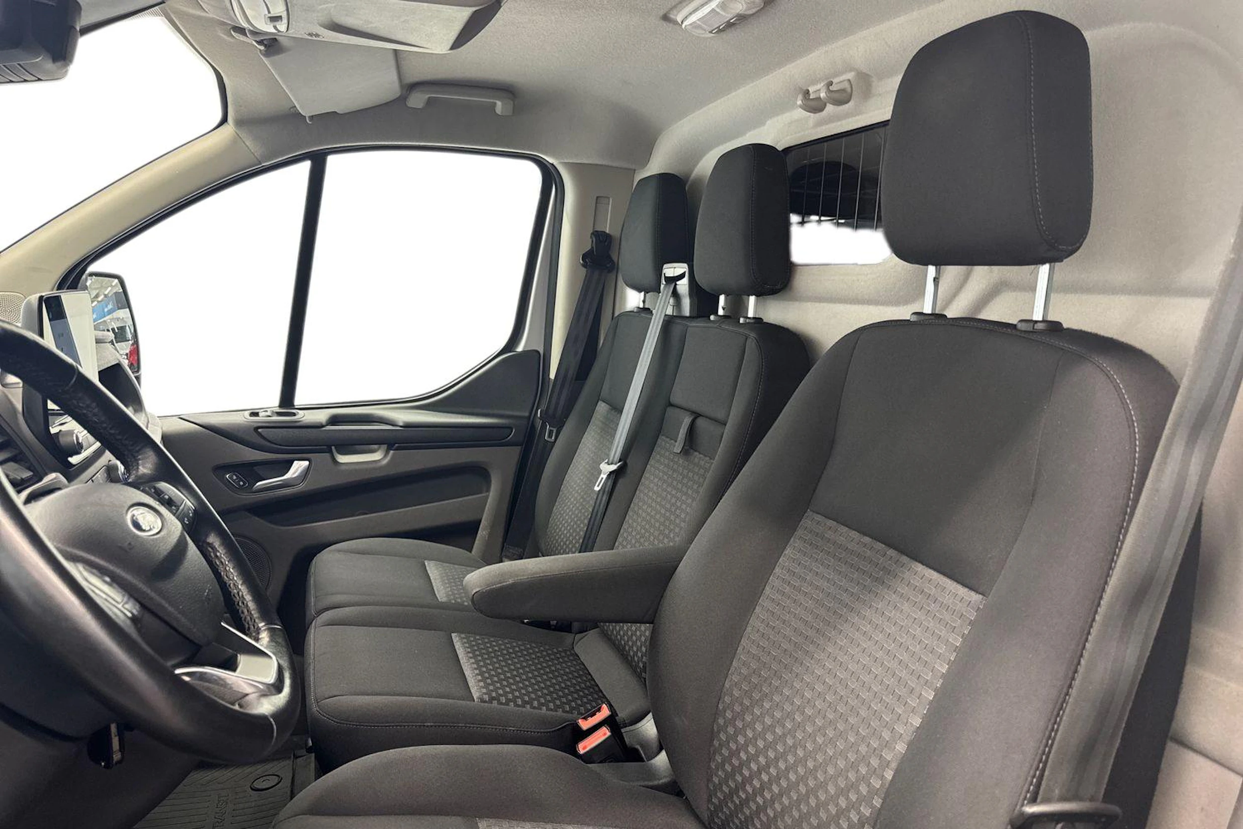 harmaa Ford Transit Custom 2021 kuva 8.