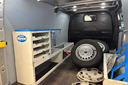 harmaa Ford Transit Custom 2021 kuva 23.