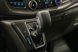 valkoinen Ford Transit Custom 2021 kuva 24.