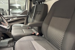 valkoinen Ford Transit Custom 2021 kuva 23.