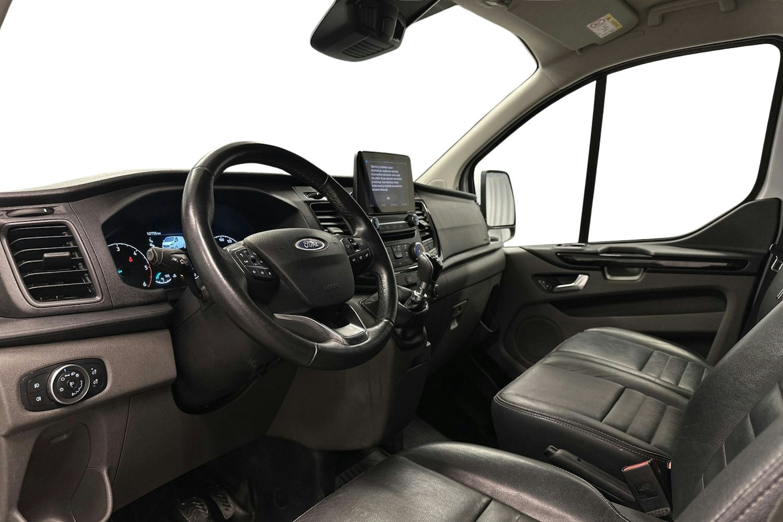 valkoinen Ford Transit Custom 2021 kuva 6.