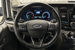valkoinen Ford Transit Custom 2021 kuva 16.