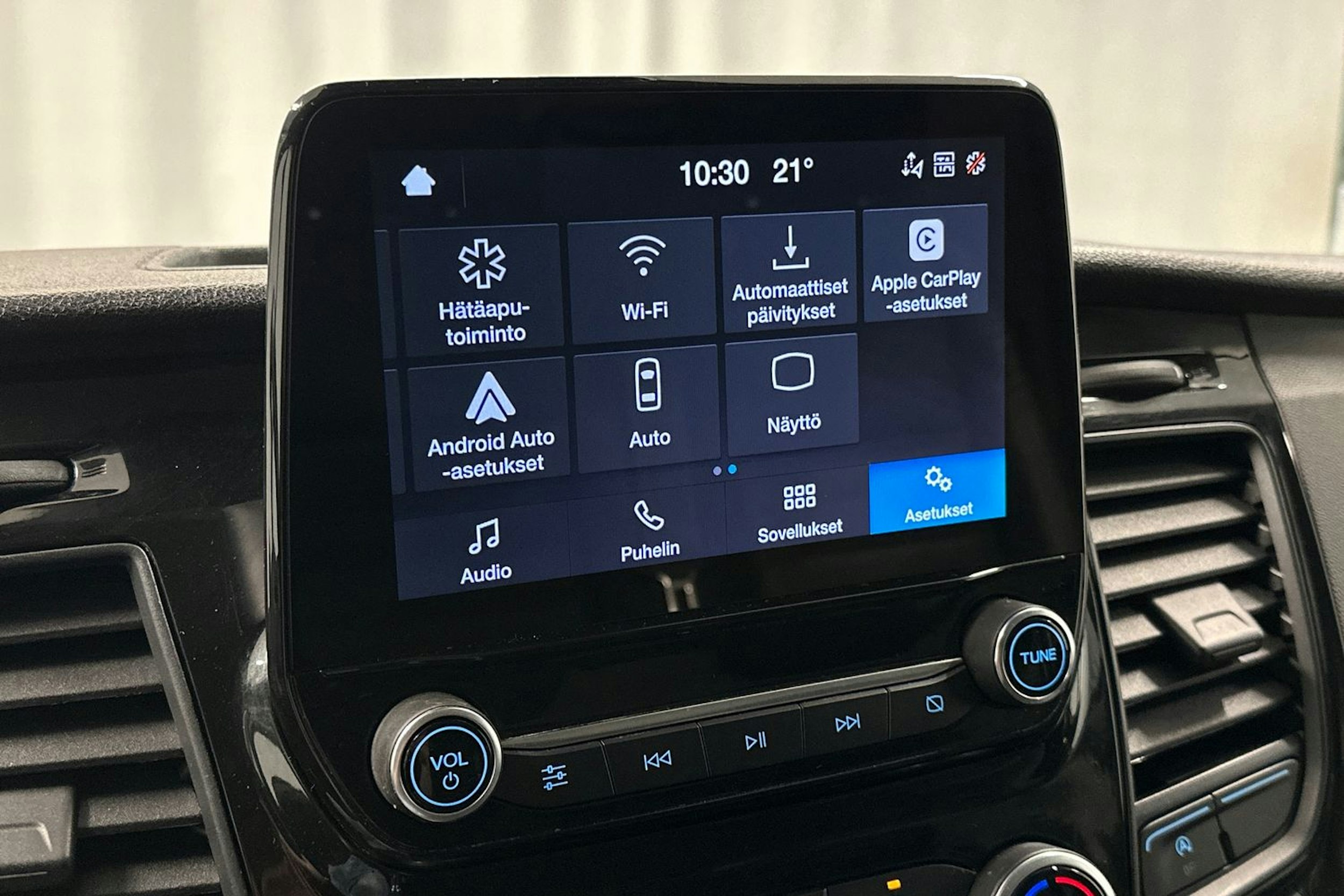 valkoinen Ford Transit Custom 2021 kuva 23.