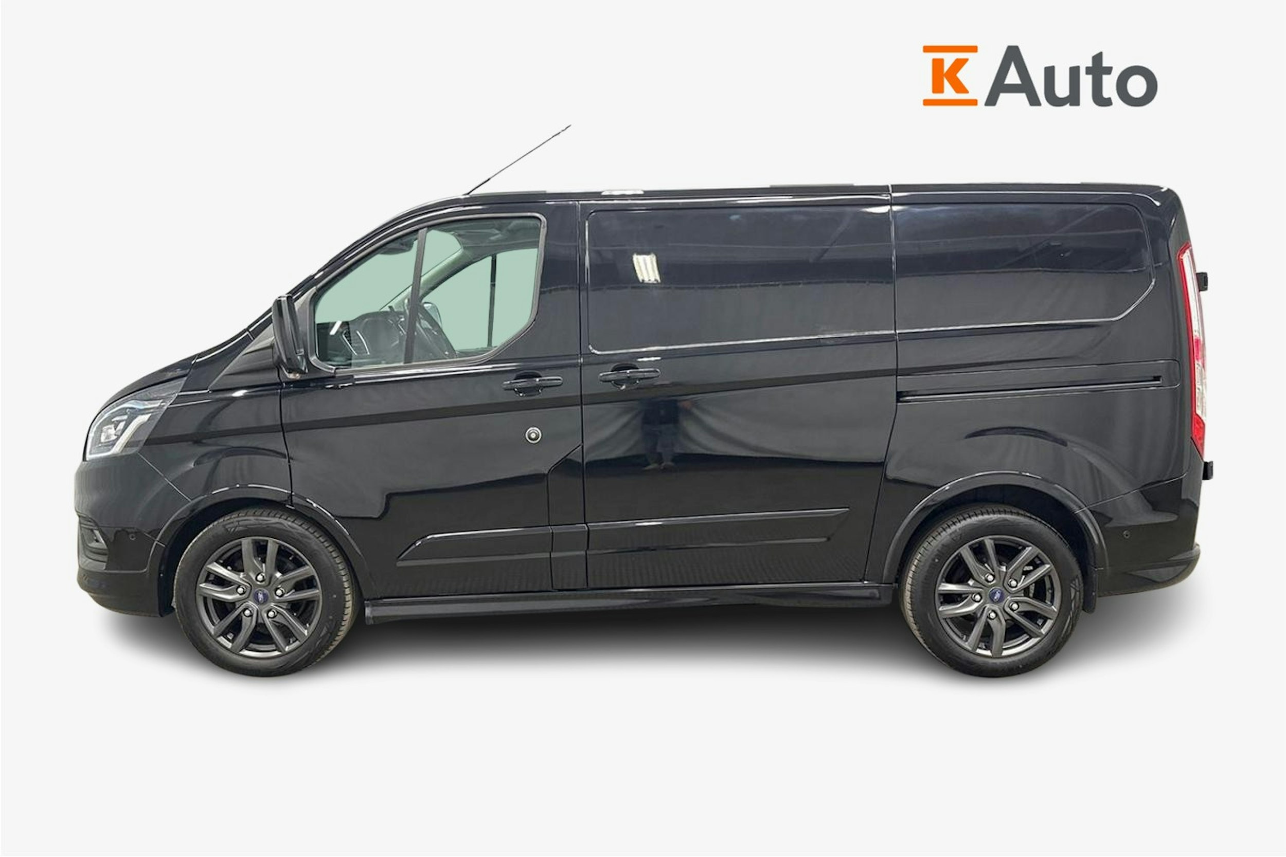 musta Ford Transit Custom 2021 kuva 5.