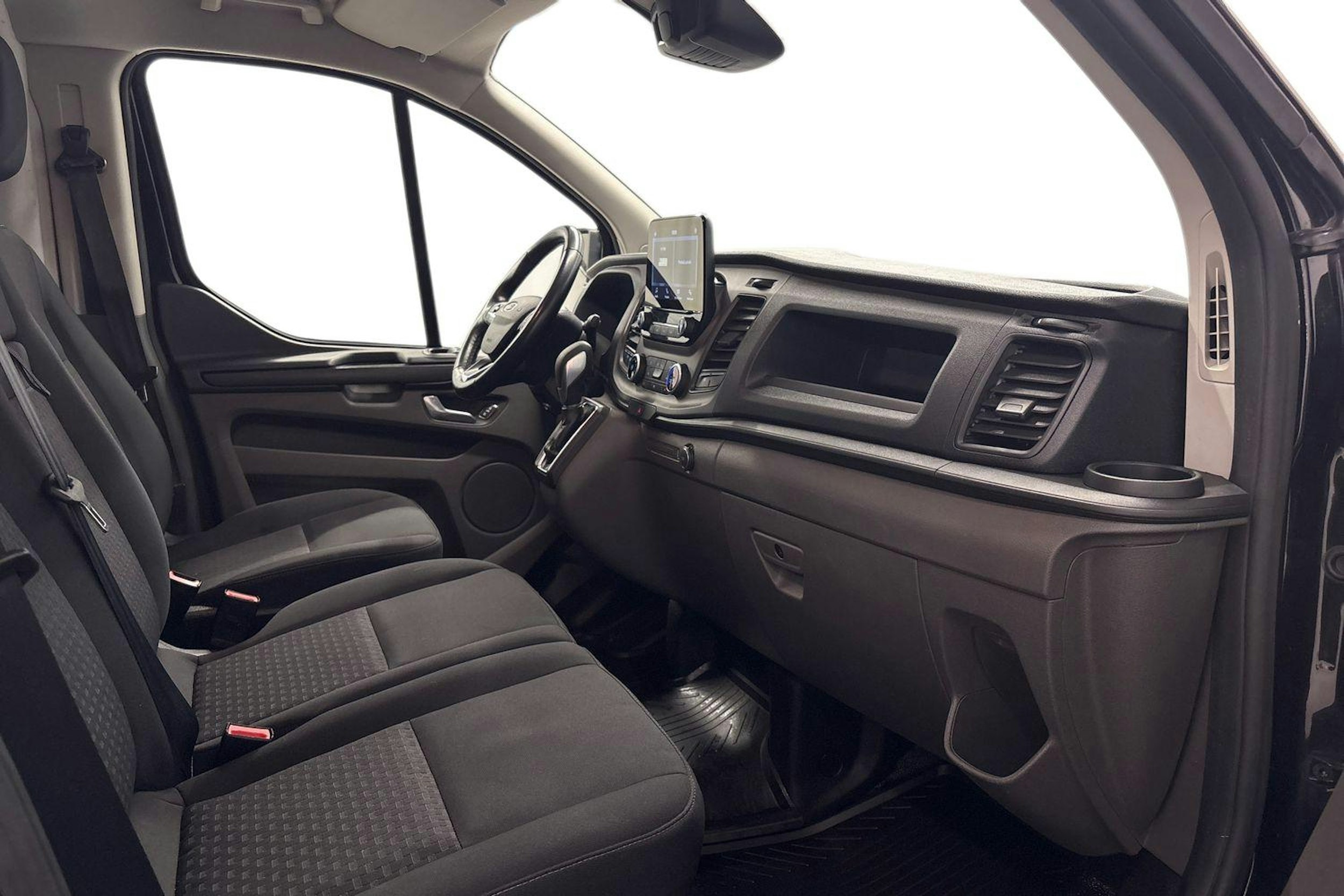 musta Ford Transit Custom 2021 kuva 9.
