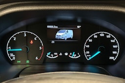 valkoinen Ford Transit Custom 2021 kuva 14.