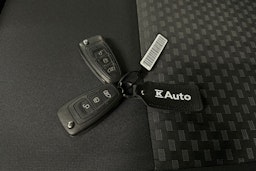 valkoinen Ford Transit Custom 2021 kuva 28.
