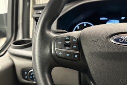 valkoinen Ford Transit Custom 2021 kuva 12.