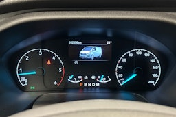 valkoinen Ford Transit Custom 2021 kuva 14.