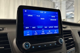 valkoinen Ford Transit Custom 2021 kuva 17.