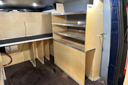 sininen Ford Transit Custom 2021 kuva 12.