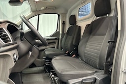 hopea Ford Transit Custom 2021 kuva 15.