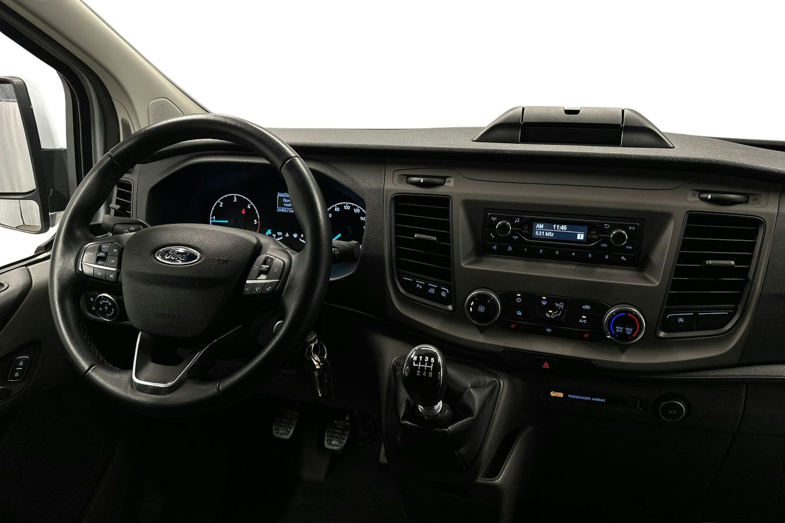 valkoinen Ford Transit Custom 2021 kuva 7.