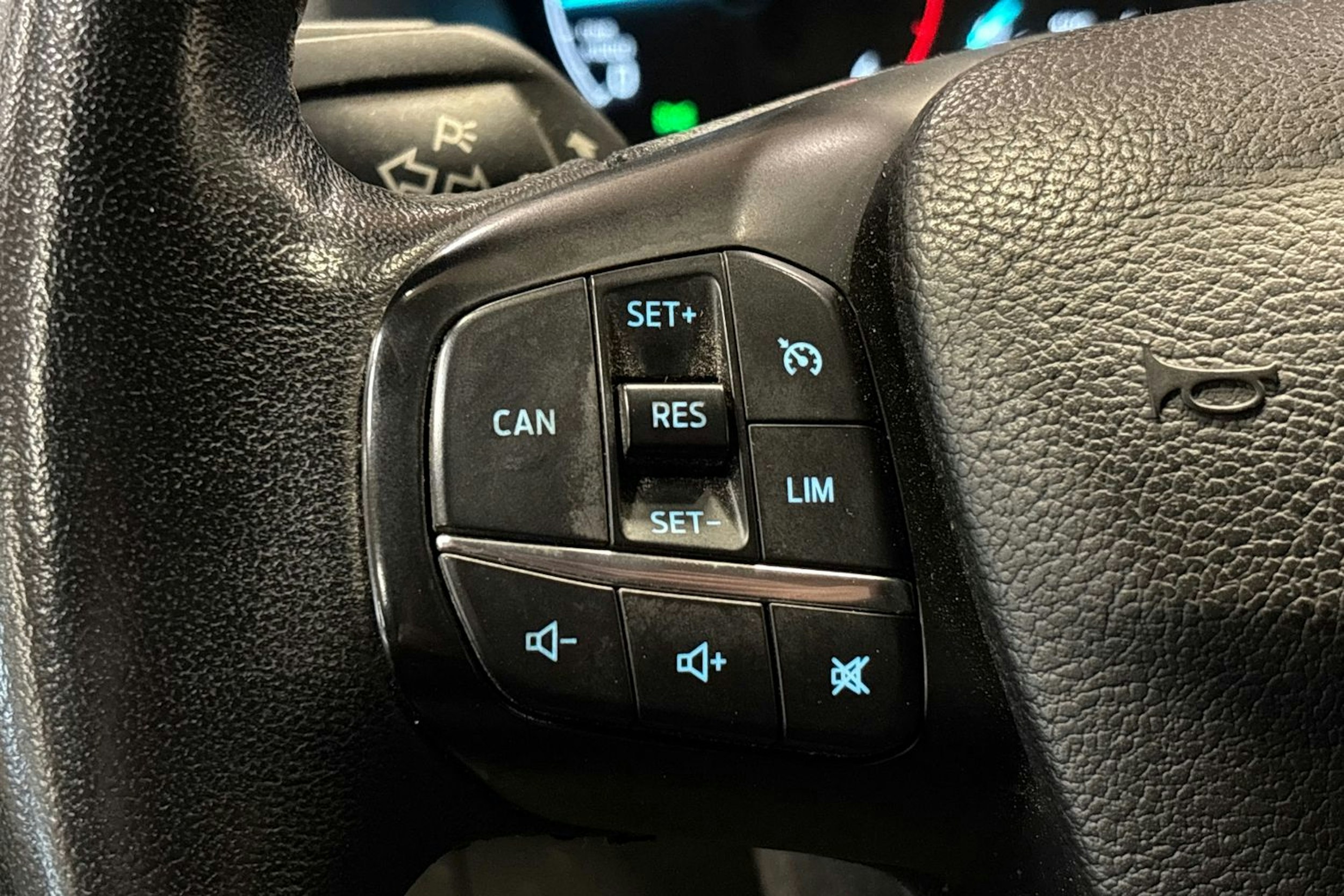 sininen Ford Transit Custom 2021 kuva 15.