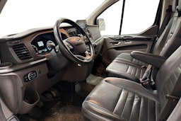 Musta Ford Transit Custom 2022 kuva 3.