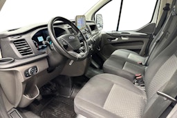 Valkoinen Ford Transit Custom 2022 kuva 7.