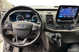 Valkoinen Ford Transit Custom 2022 kuva 9.