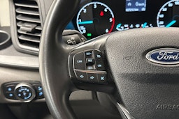 Valkoinen Ford Transit Custom 2022 kuva 18.