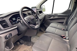 valkoinen Ford Transit Custom 2022 kuva 3.