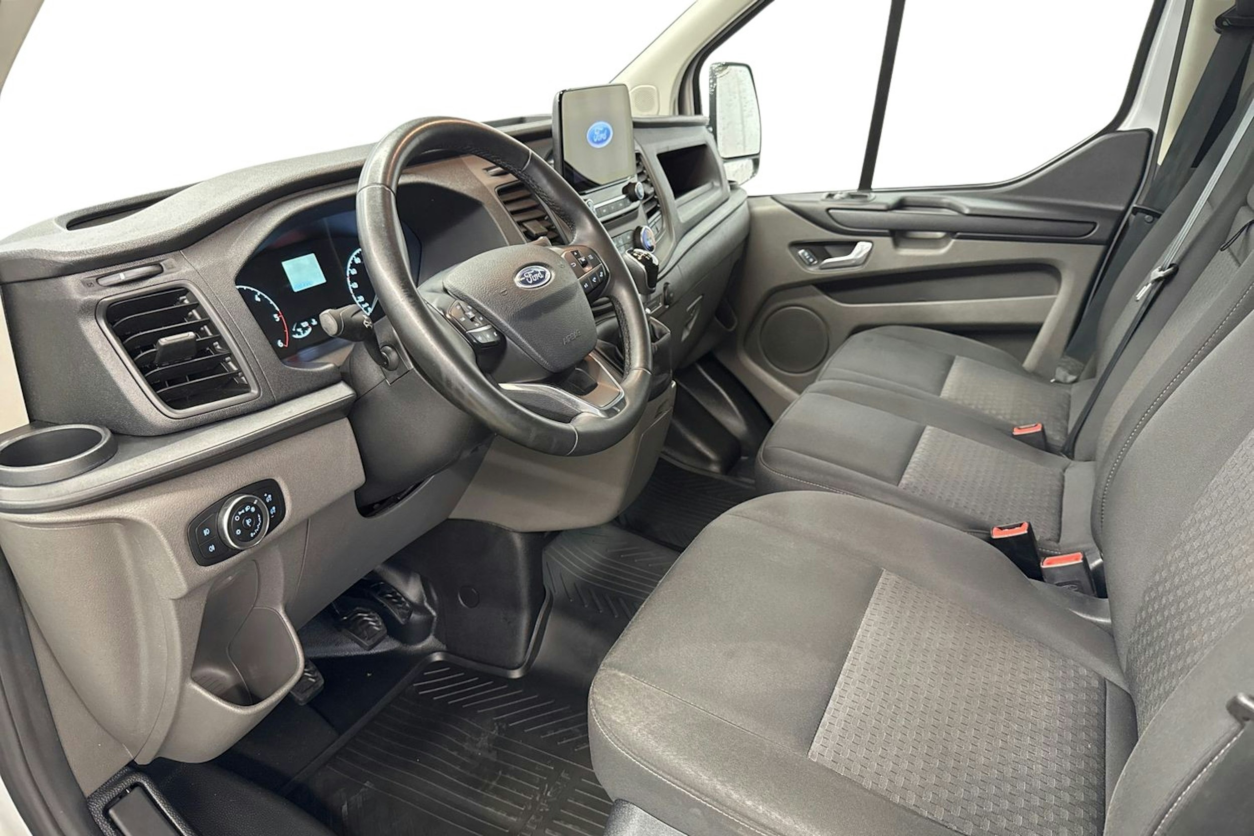 valkoinen Ford Transit Custom 2022 kuva 7.