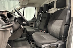valkoinen Ford Transit Custom 2022 kuva 13.