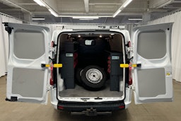 valkoinen Ford Transit Custom 2022 kuva 14.