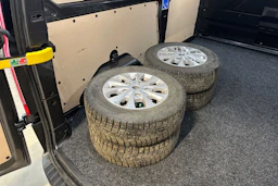 harmaa Ford Transit Custom 2022 kuva 8.
