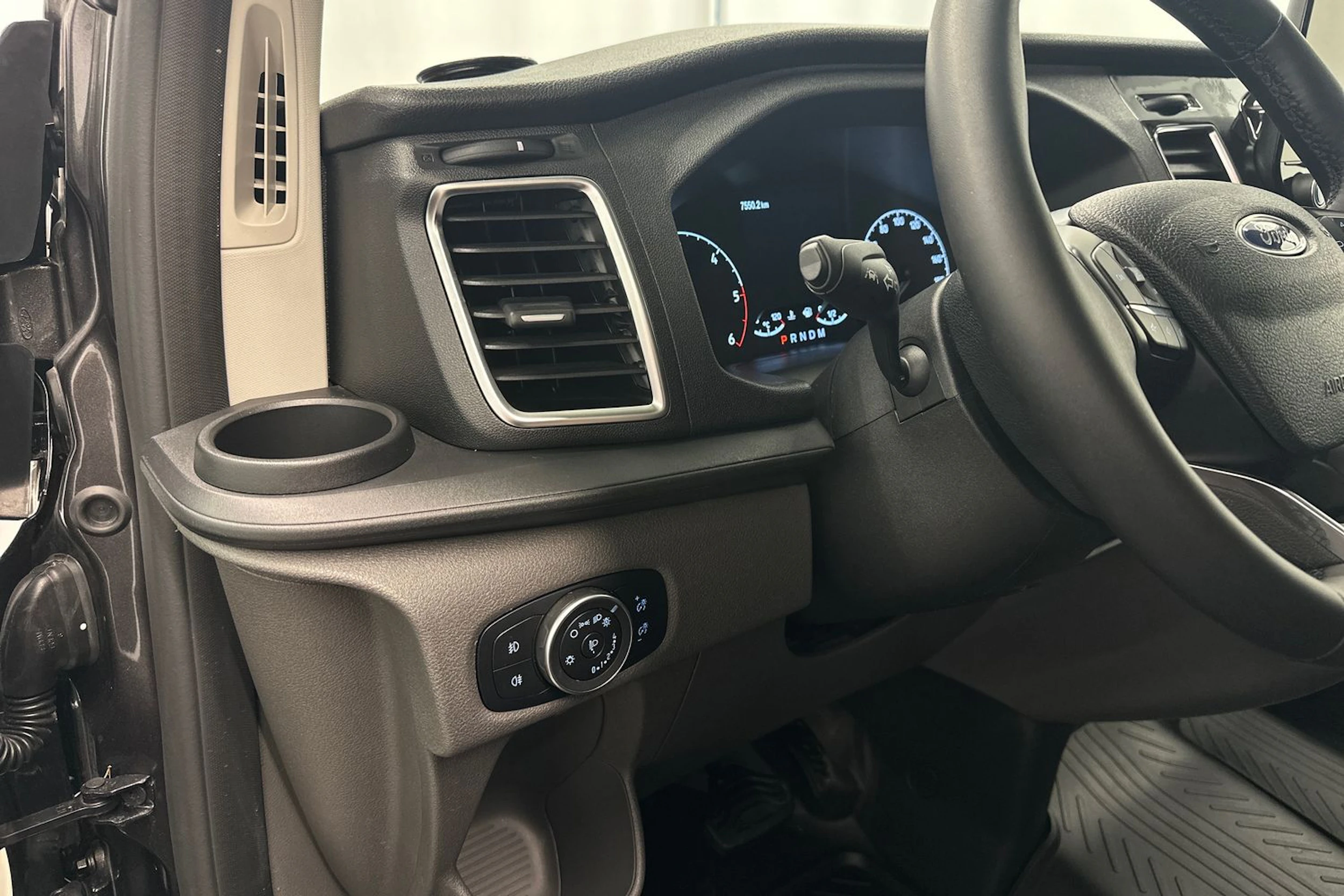 harmaa Ford Transit Custom 2022 kuva 22.
