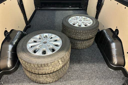 harmaa Ford Transit Custom 2022 kuva 29.