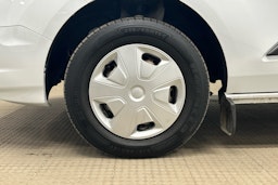 valkoinen Ford Transit Custom 2022 kuva 18.