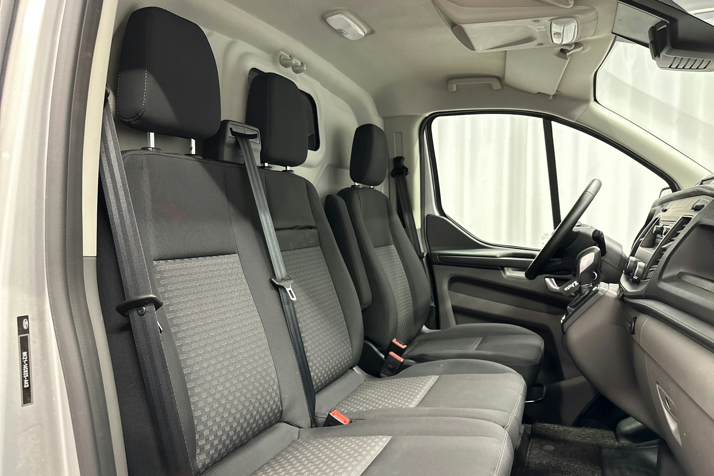 hopea Ford Transit Custom 2022 kuva 12.