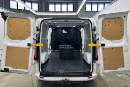 valkoinen Ford Transit Custom 2022 kuva 24.