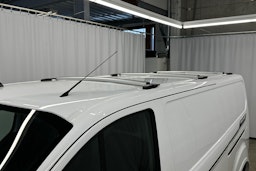 valkoinen Ford Transit Custom 2022 kuva 28.