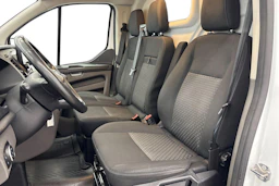 valkoinen Ford Transit Custom 2023 kuva 8.