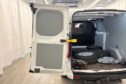 valkoinen Ford Transit Custom 2023 kuva 25.