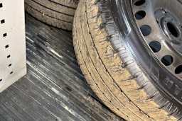 Valkoinen Ford Transit Custom 2023 kuva 10.