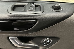 valkoinen Ford Transit Custom 2023 kuva 13.