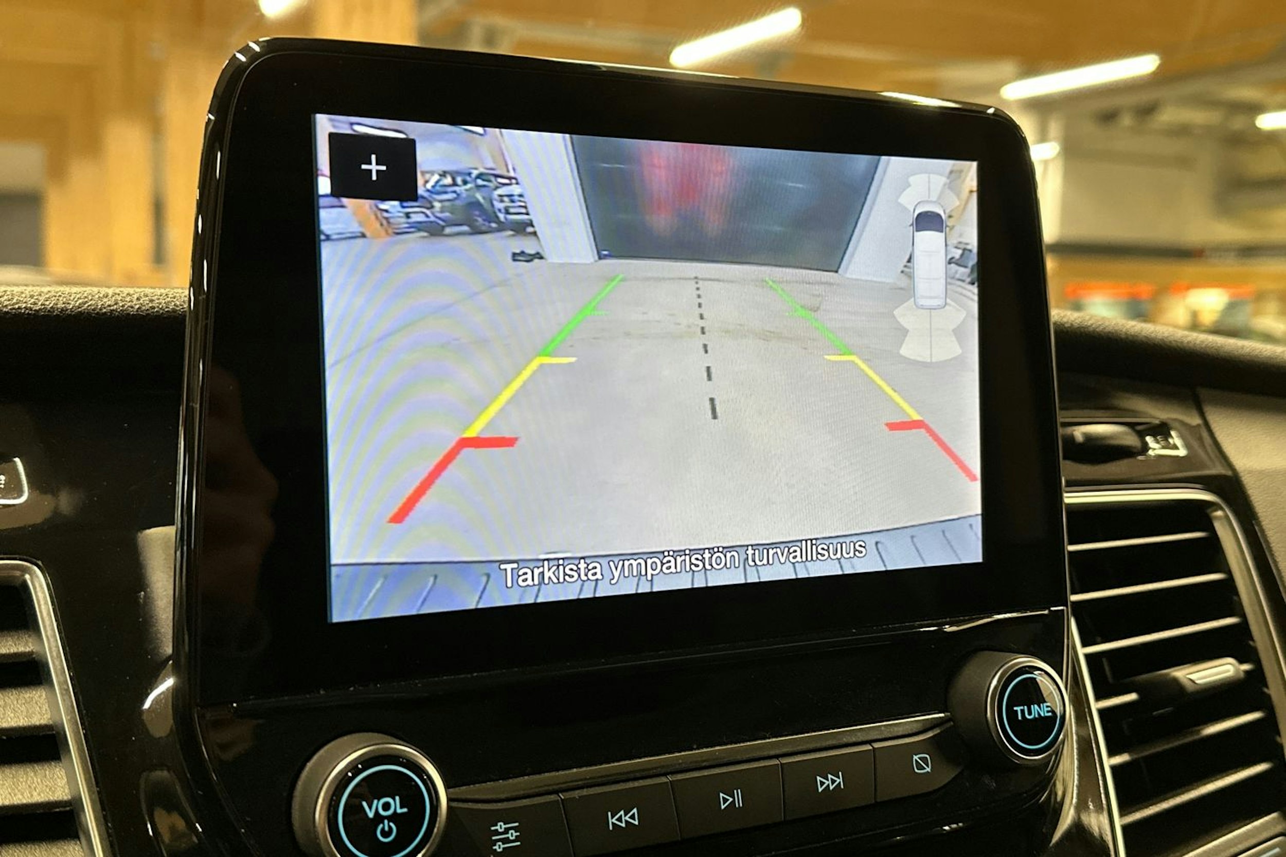 valkoinen Ford Transit Custom 2023 kuva 22.