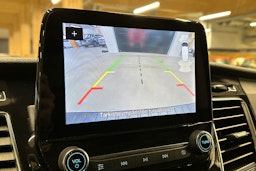 valkoinen Ford Transit Custom 2023 kuva 22.