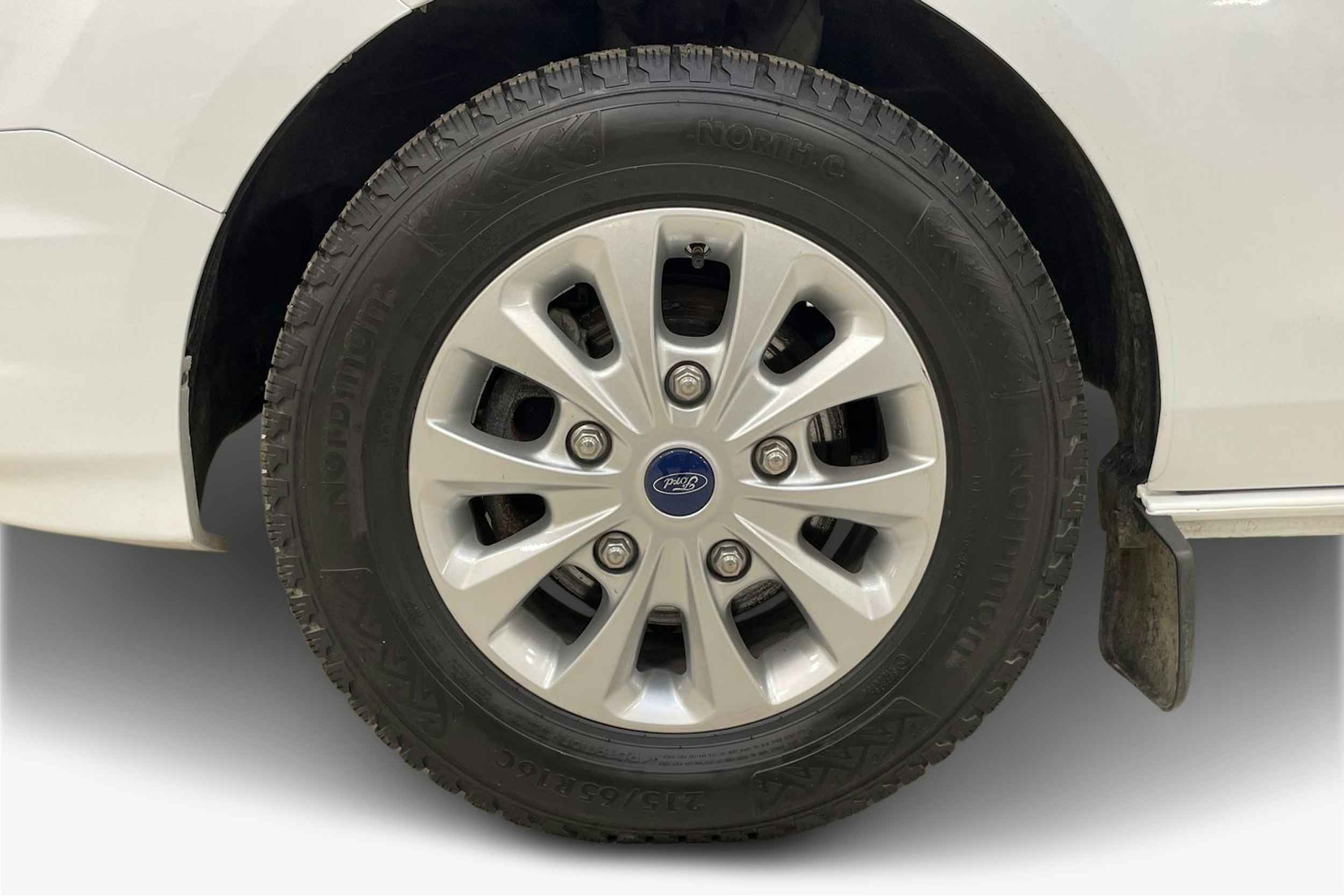 valkoinen Ford Transit Custom 2023 kuva 11.