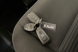 valkoinen Ford Transit Custom 2023 kuva 28.