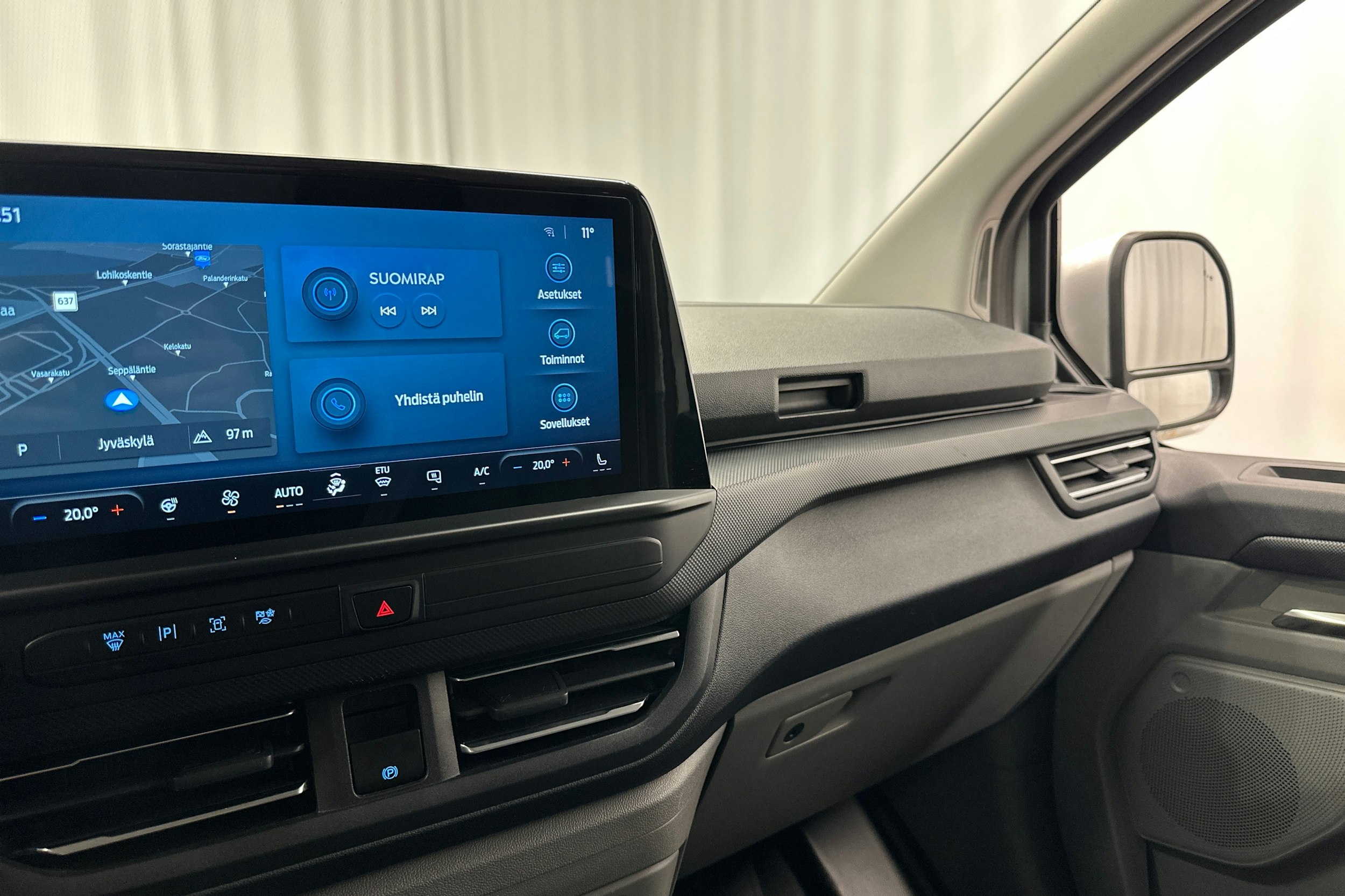 harmaa Ford Transit Custom 2023 kuva 33.